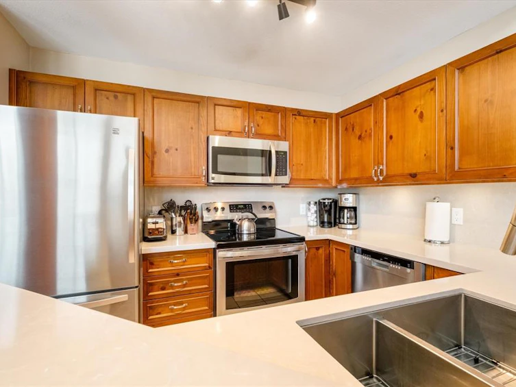 13-4644 Blackcomb Way, Whistler, BC, V8E 0H2 - 9