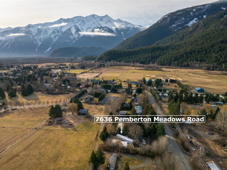 7636 Pemberton Meadows Road, Pemberton, BC, V0N 2L0 - 2