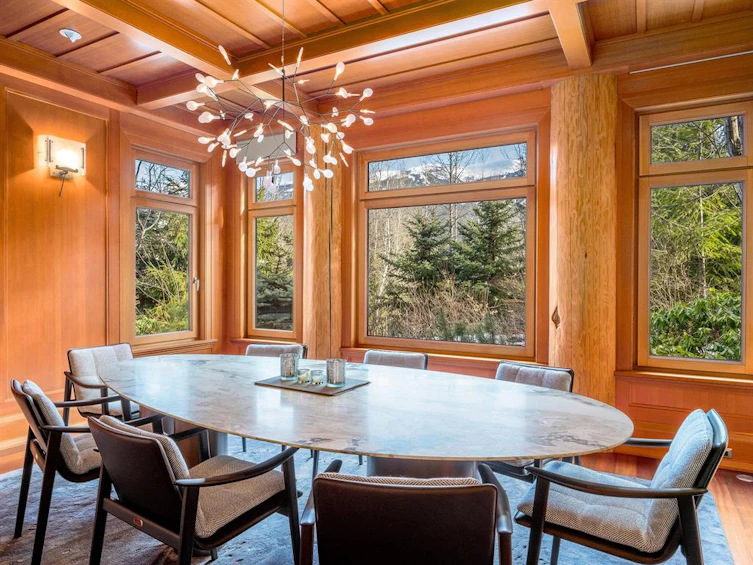 7425 Treetop Lane, Whistler, BC, V8E 0E9 - 17