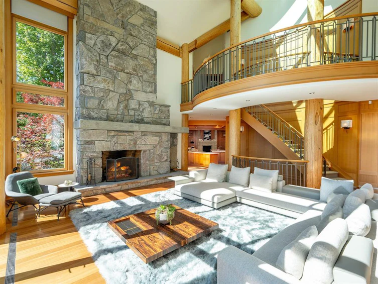 7425 Treetop Lane, Whistler, BC, V8E 0E9 - 9