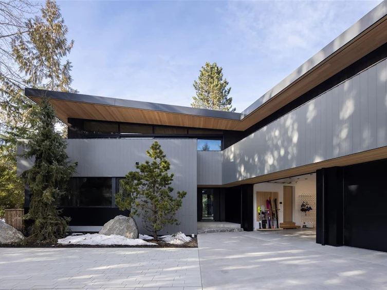 7501 Ambassador Crescent, Whistler, BC, V8E 0E5 - 36