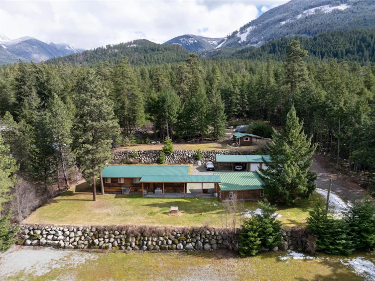 9660 Devine Street, Whistler, BC, V0N 1L0