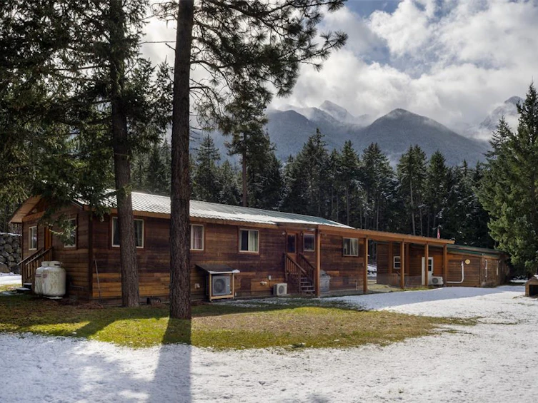 9660 Devine Street, Whistler, BC, V0N 1L0 - 9