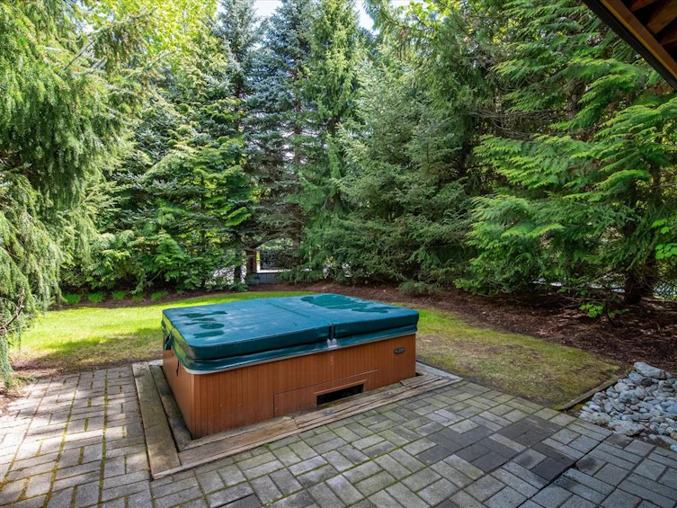 A&B 1/2 Share-4747 Settebello Drive, Whistler, BC, V8E 0Z4 - 7
