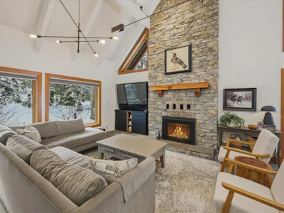 6725 Crabapple Drive - 4