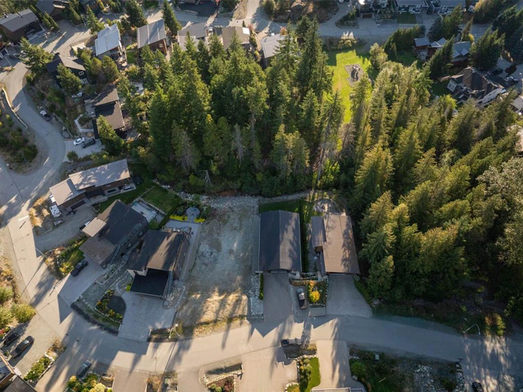 1317 Eagle Drive, Pemberton, BC, V0N 2L0 - 4