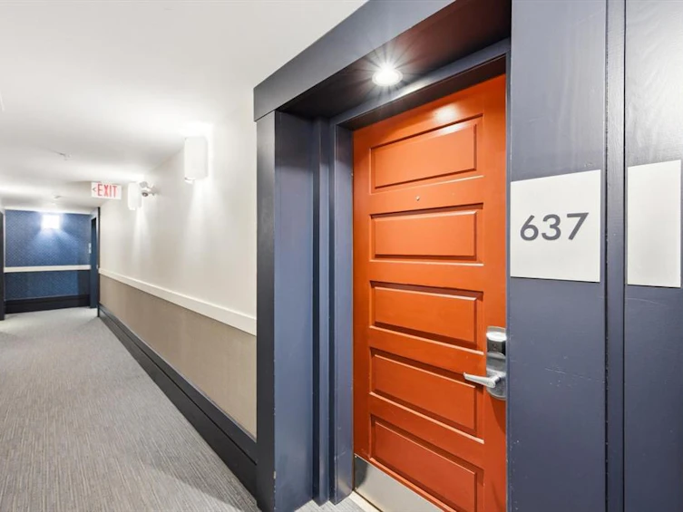 637B-2036 London Lane, Whistler, BC, V8E 0N7 - 26