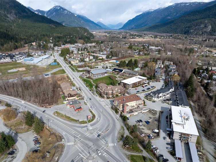 7340 Crabapple Court, Pemberton, BC, V0N 2L0 - 5