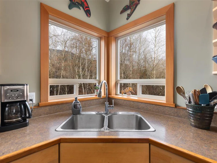 1423 Willow Drive, Pemberton, BC, V0N 2L0 - 8