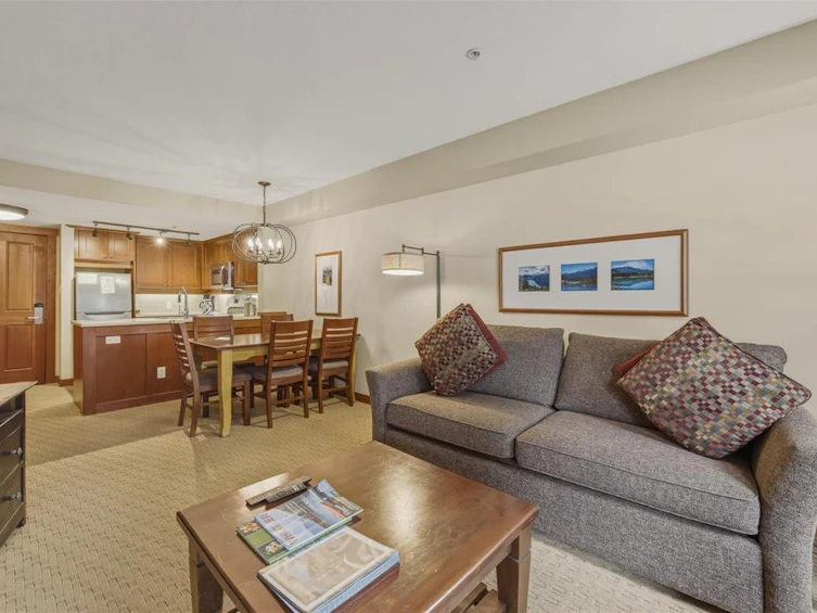 202-4653 Blackcomb Way, Whistler, BC, V8E 0Y9 - 4