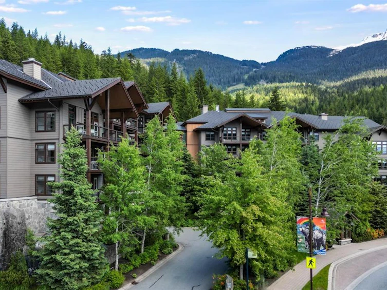 301B-2020 London Lane, Whistler, BC, V8E 0B6 - 35