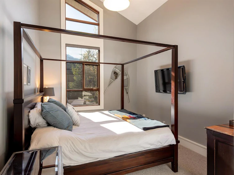 25-7124 Nancy Greene Drive, Whistler, BC, V8E 0W9 - 17