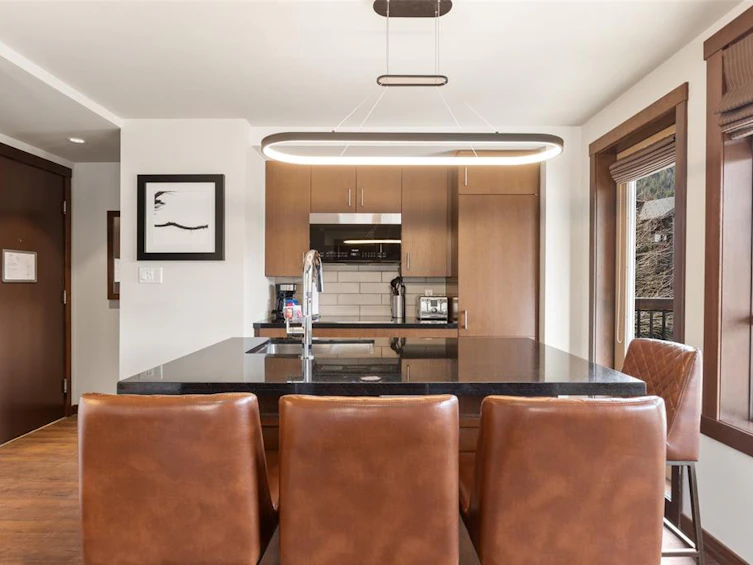 108A-2020 London Lane, Whistler, BC, V8E 0B6 - 5