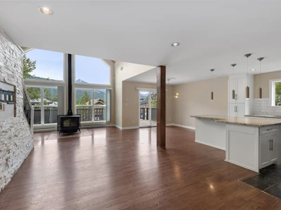 7467 Dogwood Street - 2