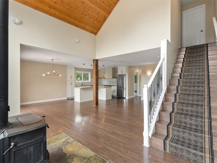 7467 Dogwood Street, Pemberton, BC, V0N 2L0 - 8