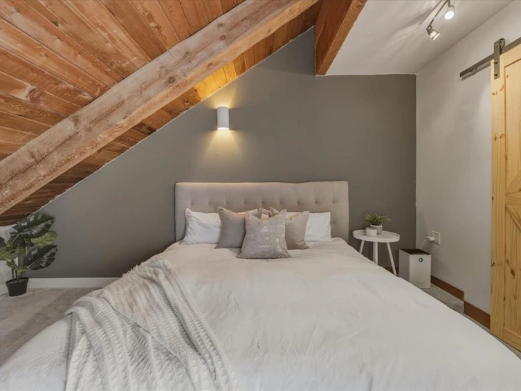 32-2301 Whistler Road, Whistler, BC, V8E 0A6 - 13