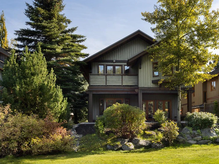 8107 Muirfield Crescent, Whistler, BC, V8E 1J7 - 3