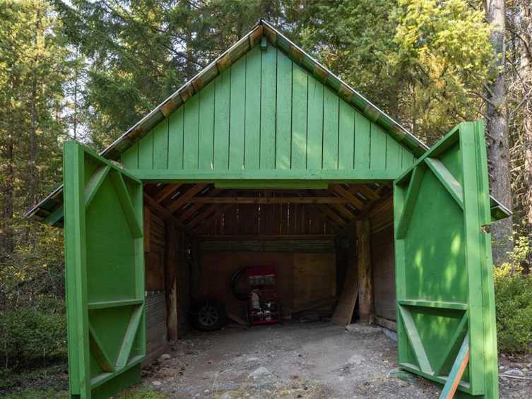 2873 Blackwater Road, Pemberton, BC - 19