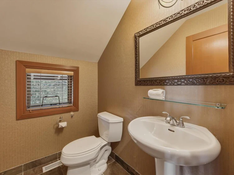 4827 Casabella Crescent, Whistler, BC, V8E 0Z4 - 11