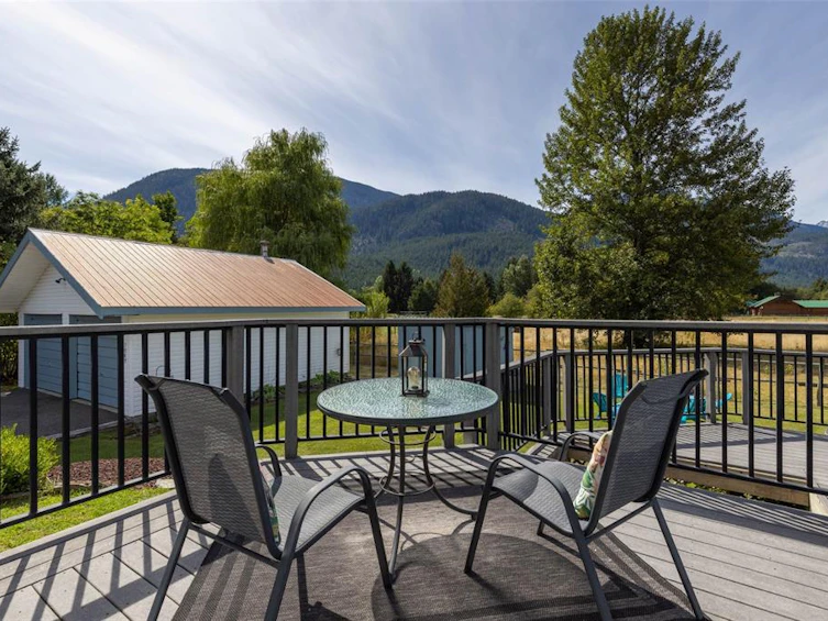 7569 Oberson Road, Pemberton, BC, V0N 2L0 - 17