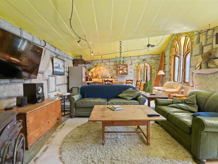 20100 Highline Road, Whistler, BC, V0N 2L0 - 20