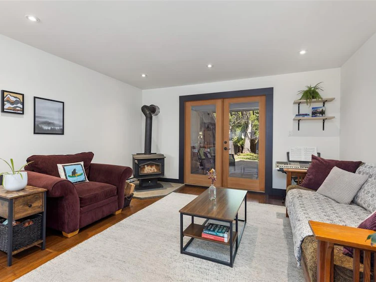 3-1470 Laurel Street, Pemberton, BC, V0N 2L1 - 2