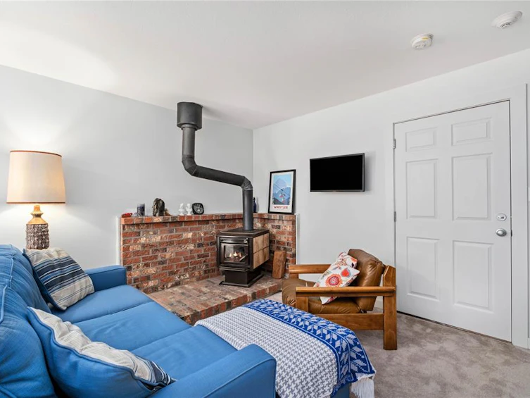 10-8100 Alpine Way, Whistler, BC, V8E 0G2 - 4