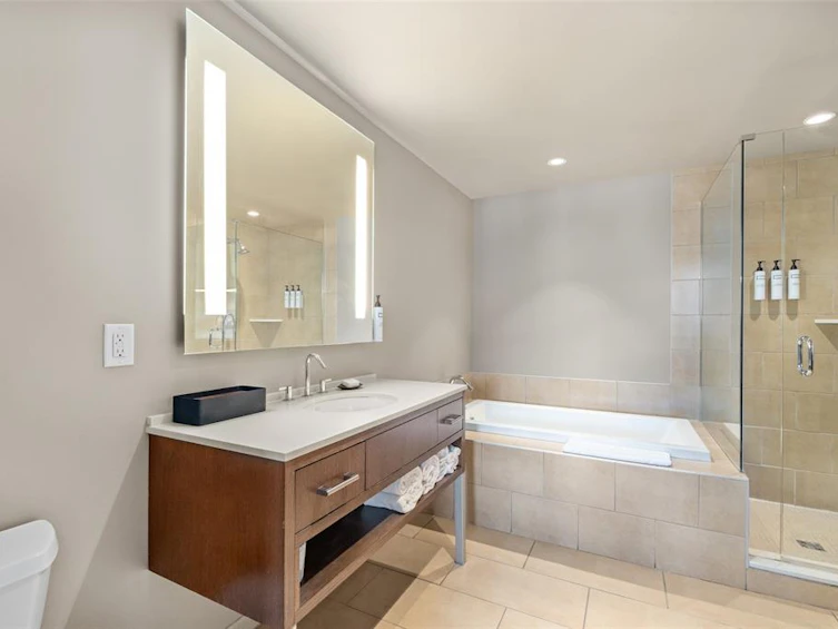 404C-2020 London Lane, Whistler, BC, V8E 0B6 - 13