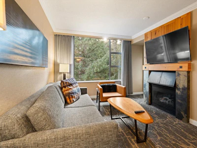972-4090 Whistler Way - 3