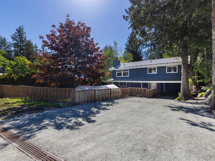 1350 Fernwood Drive, Pemberton, BC, V0N 2L0 - 39