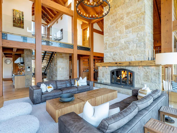 8441 Golden Bear Place, Whistler, BC, V8E 1J7 - 7