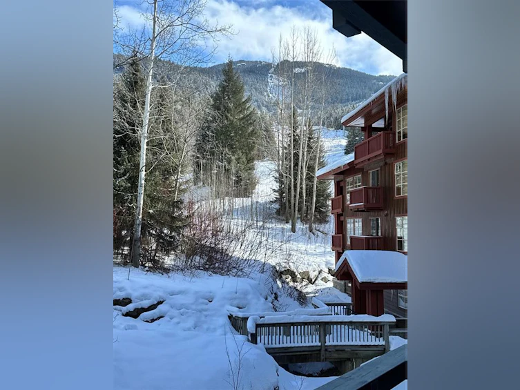432C-2036 London Lane, Whistler, BC, V8E 0N7 - 9