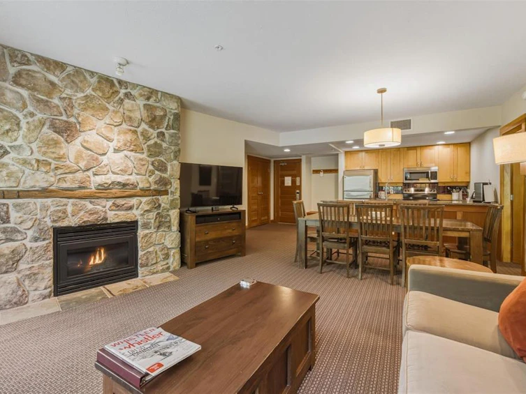432C-2036 London Lane, Whistler, BC, V8E 0N7 - 5