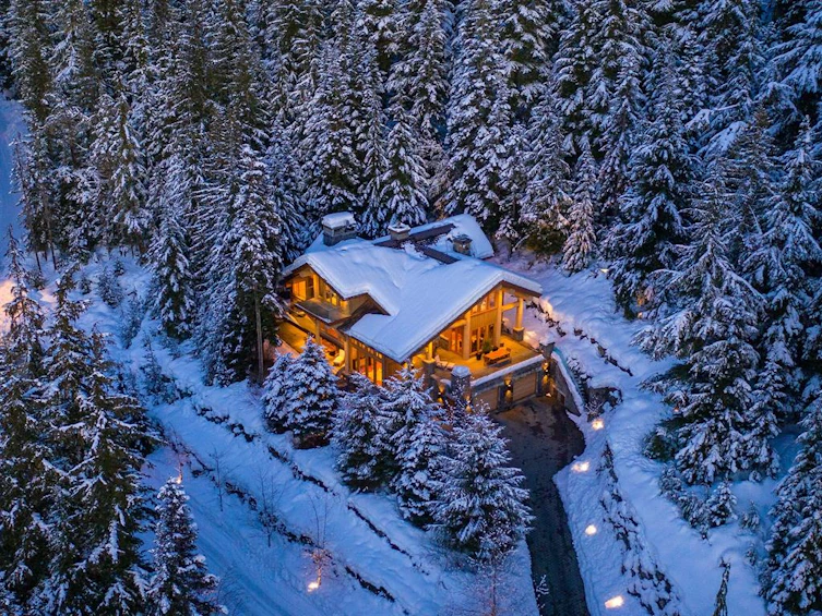 4673 Blackcomb Way, Whistler, BC, V8E 0Z3 - 38