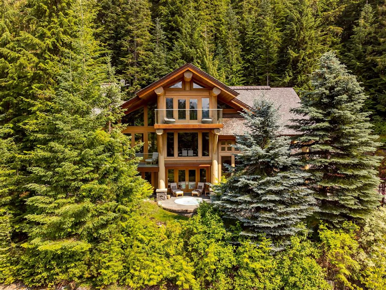 4673 Blackcomb Way, Whistler, BC, V8E 0Z3