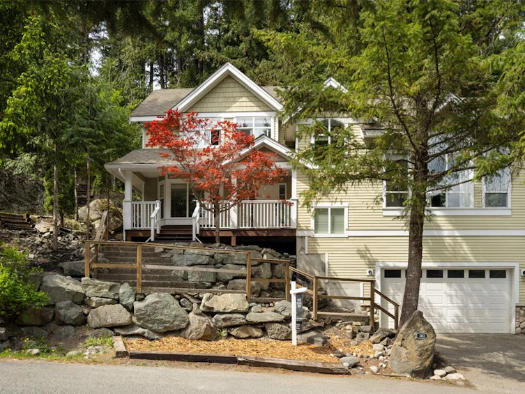 7463 Beechwood Street, Pemberton, BC, V0N 2L1 - 38