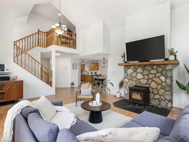 7463 Beechwood Street, Pemberton, BC, V0N 2L1 - 5