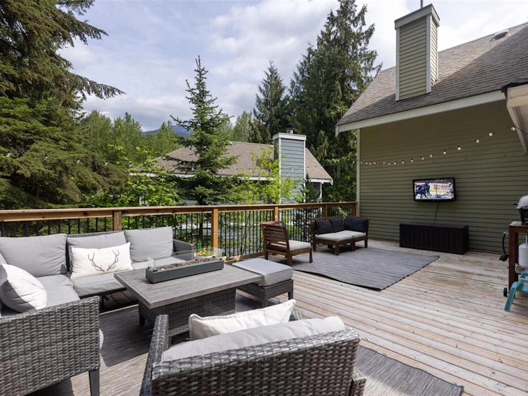 7463 Beechwood Street, Pemberton, BC, V0N 2L1 - 32