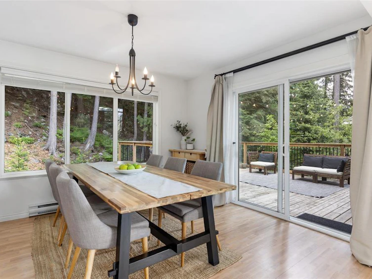 7463 Beechwood Street, Pemberton, BC, V0N 2L1 - 10