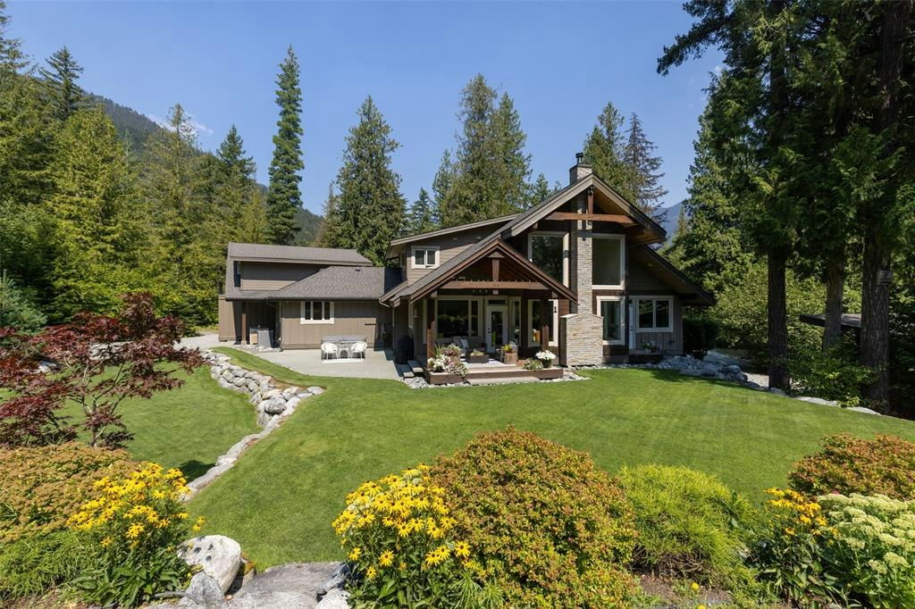 1044 Cedar Grove Lane, Pemberton, BC, V0N 2L2 - 32