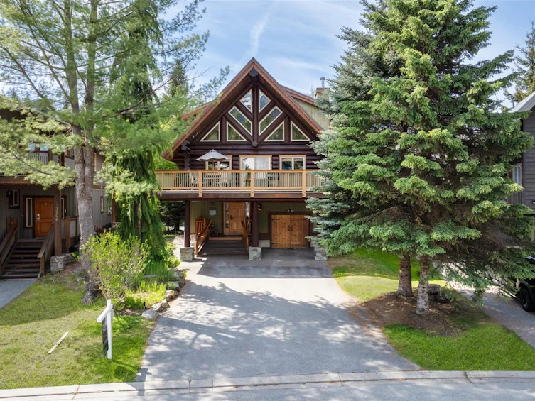 7270 Spruce Grove Circle, Whistler, BC, V8E 0E8