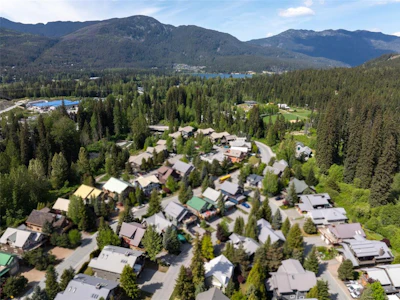7270 Spruce Grove Circle - 5