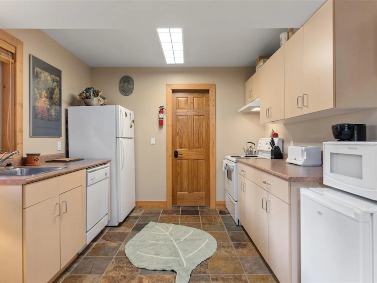 7270 Spruce Grove Circle, Whistler, BC, V8E 0E8 - 37
