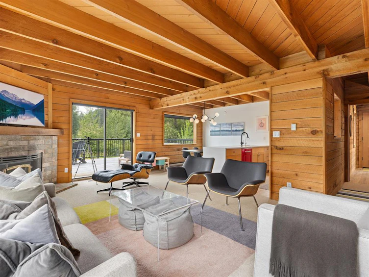 7320 Macrae Road, Pemberton, BC, V0N 2L3 - 10