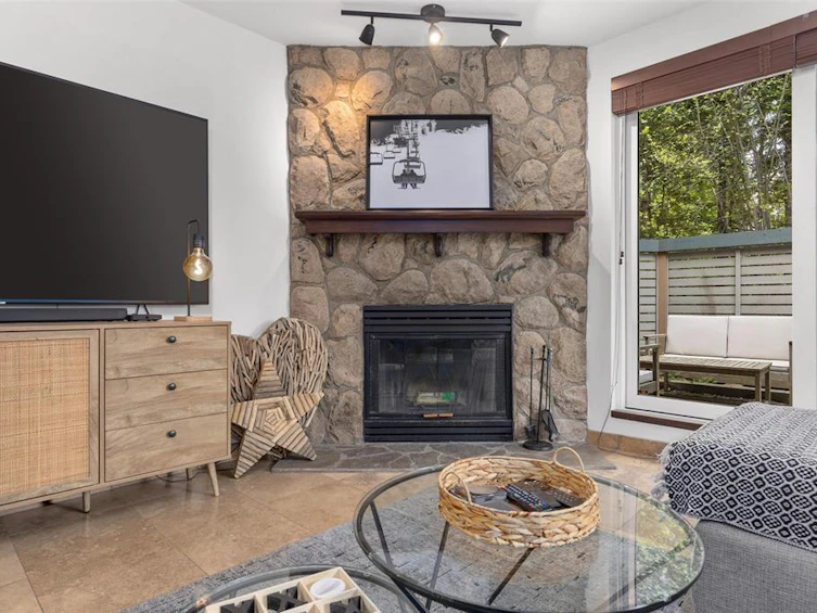 10-4636 Blackcomb Way, Whistler, BC, V0N 1B4 - 8