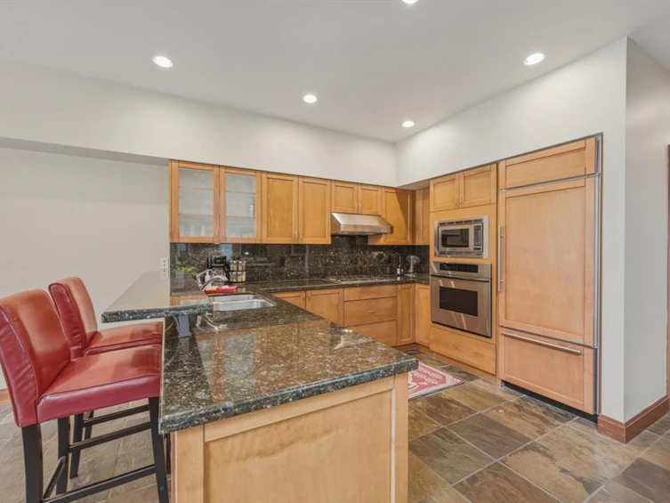 4824 Casabella Crescent, Whistler, BC, V8E 0Z4 - 12
