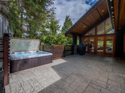 6260 Bishop Way - 2