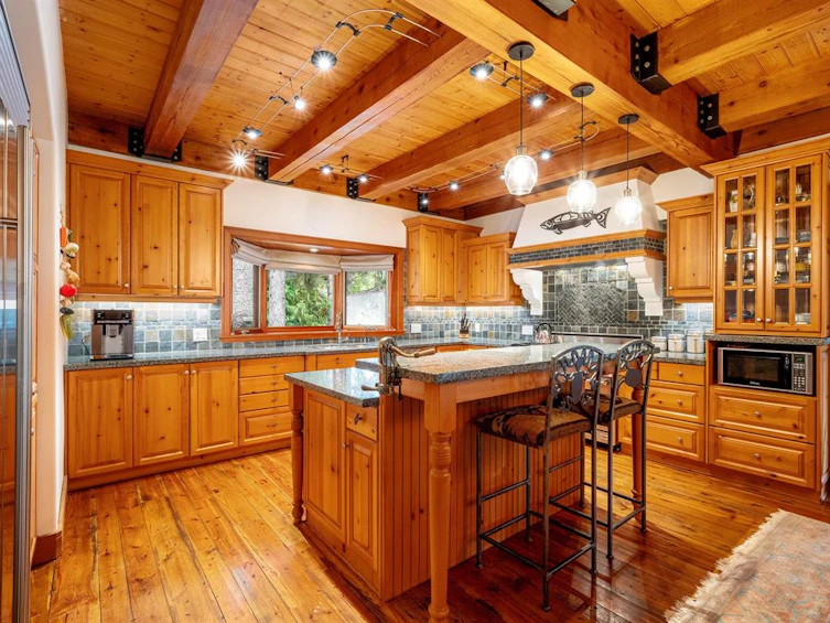 7114 Nesters Road, Whistler, BC, V8E 0E2 - 12