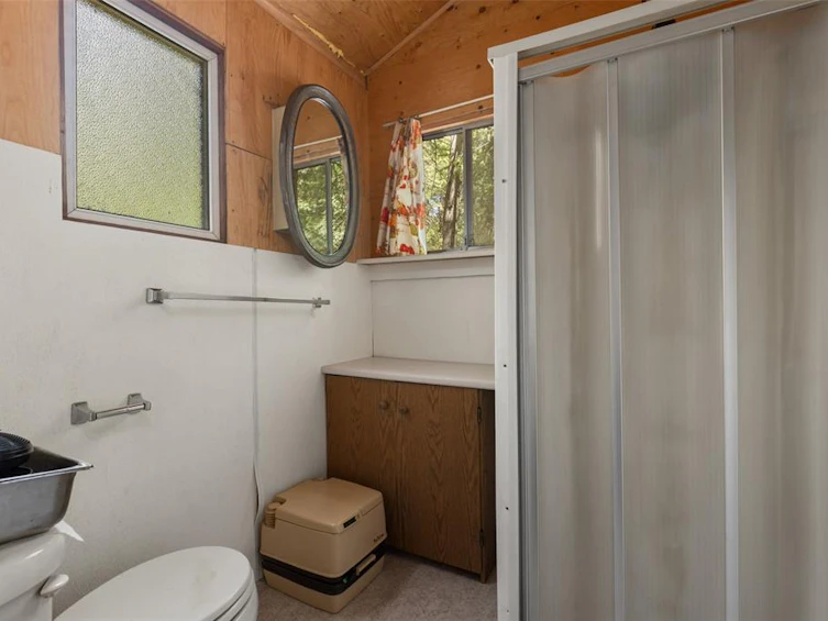 9570 Pemberton Portage Road, Pemberton, BC, V0N 1L0 - 17