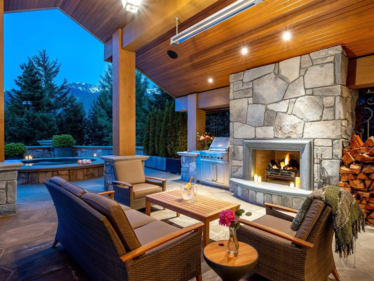 7473-7469 Treetop Lane, Whistler, BC, V8E 0E9 - 35